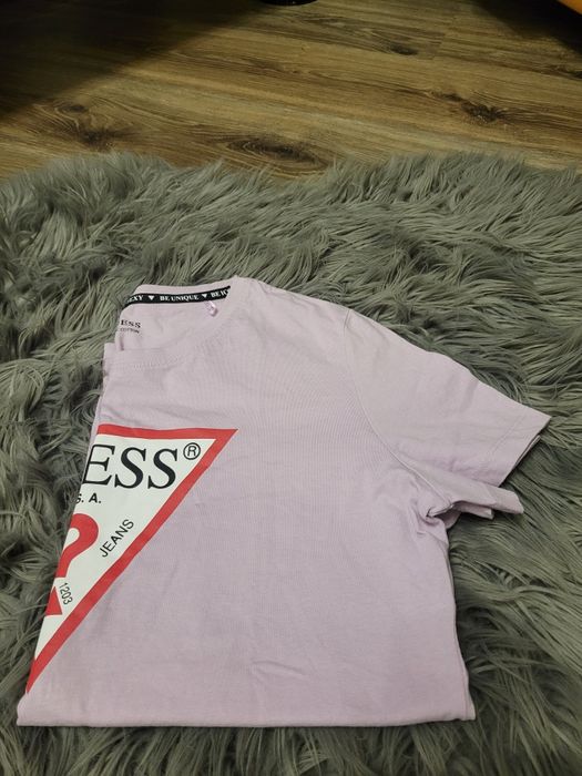 Нова оригінальна футболка Guess