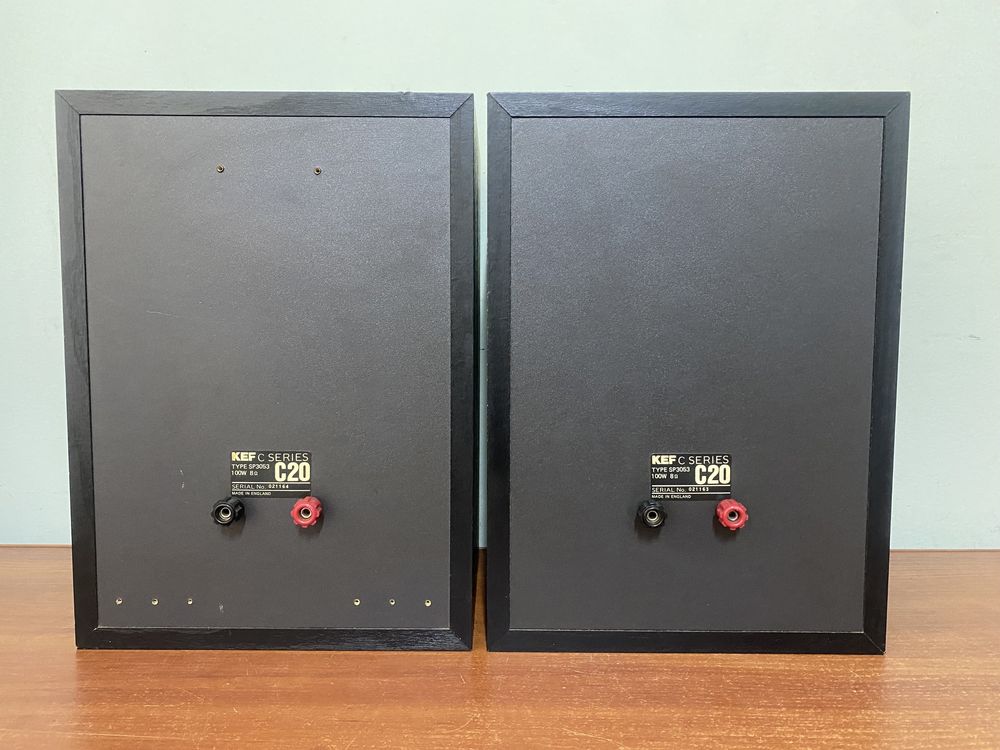 Акустика колонки KEF C20