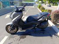 Yamaha xmax 400 como nova