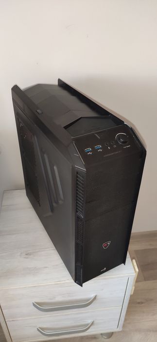 Комп'ютер 2015 року Intel corei5 4460/MSI GeForce GTX 950 Gaming 2G