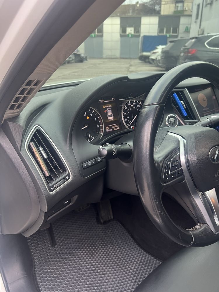Infinity q50 задний привод