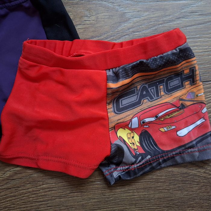 2x kąpielówki 68/74