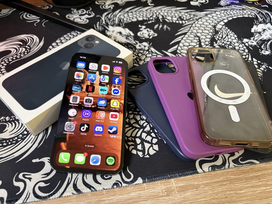 Iphone 13 128gb + case