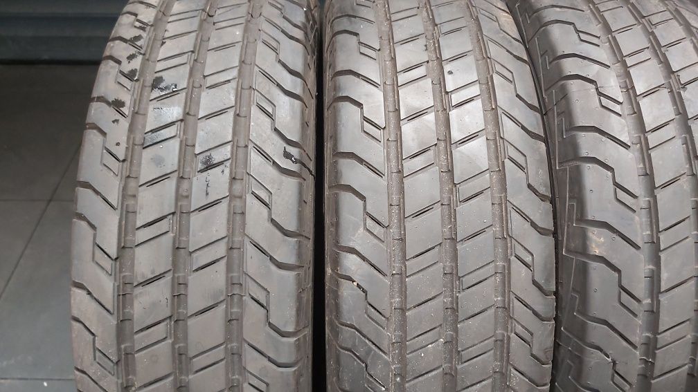 Opony Continental 205/75 R16C  2022 Rok