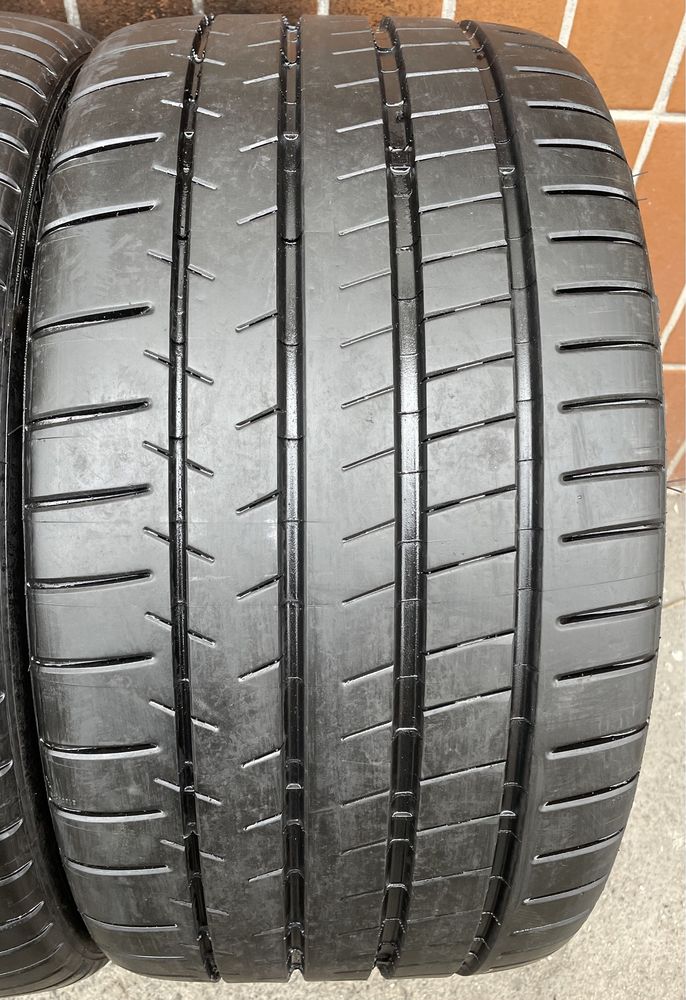 Літо 2шт Michelin Pilot Super Sport* 275/30 R20 97Y