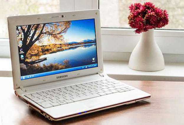 Компактный Samsung, работает быстро