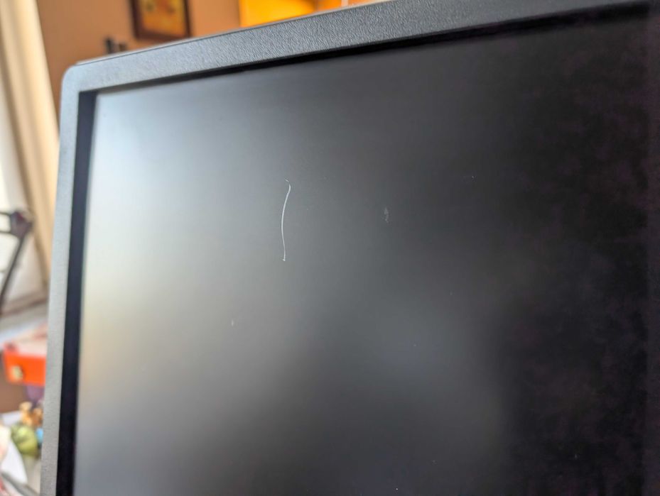 Monitor Dell  22’’ FullHD Pivot