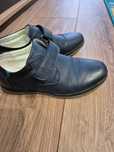 Eleganckie buty chłopięce, granatowe na rzep, wesele, rozm. 33