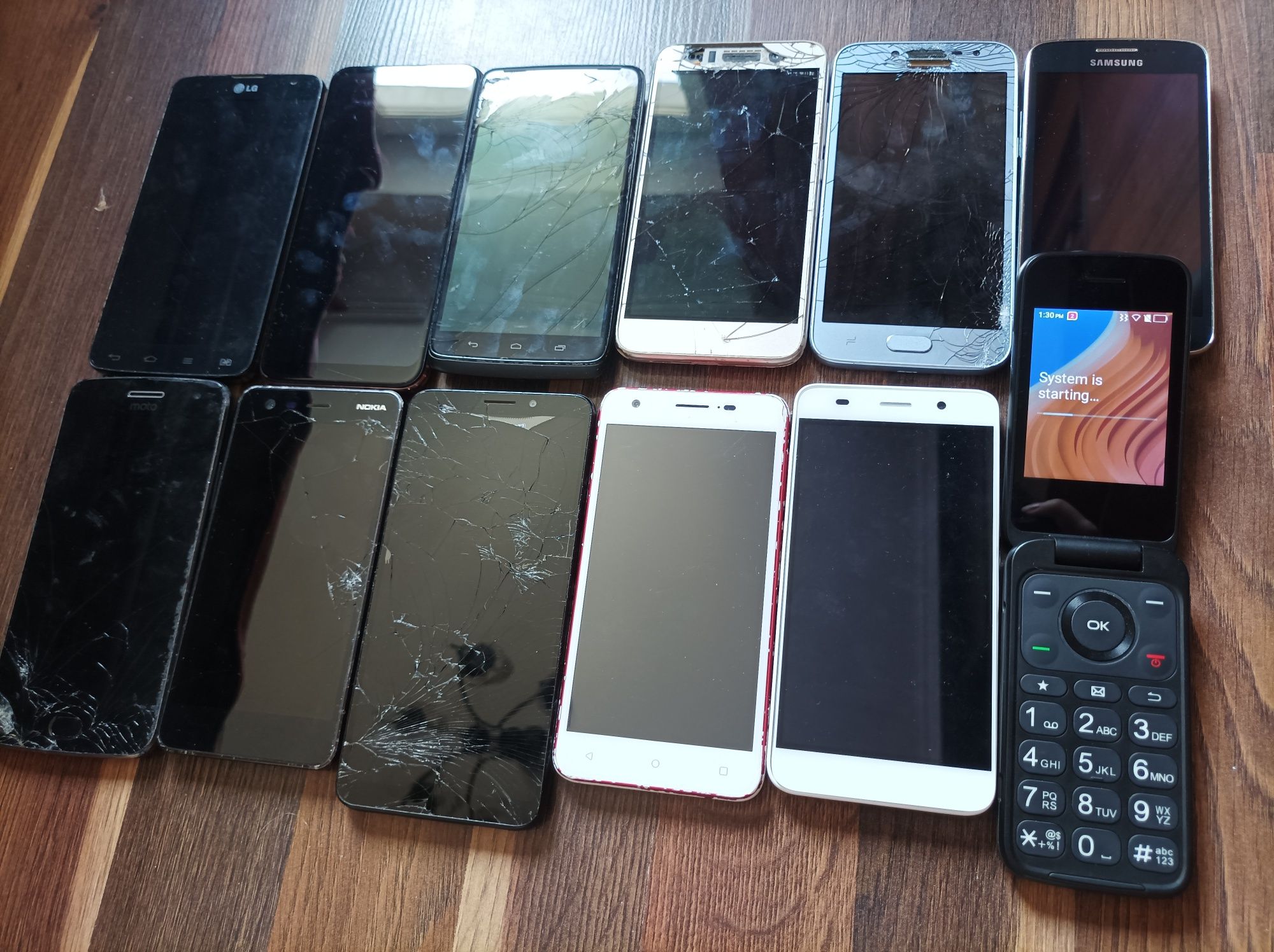 Лот опт телефонів під відновлення Samsung Xiaomi