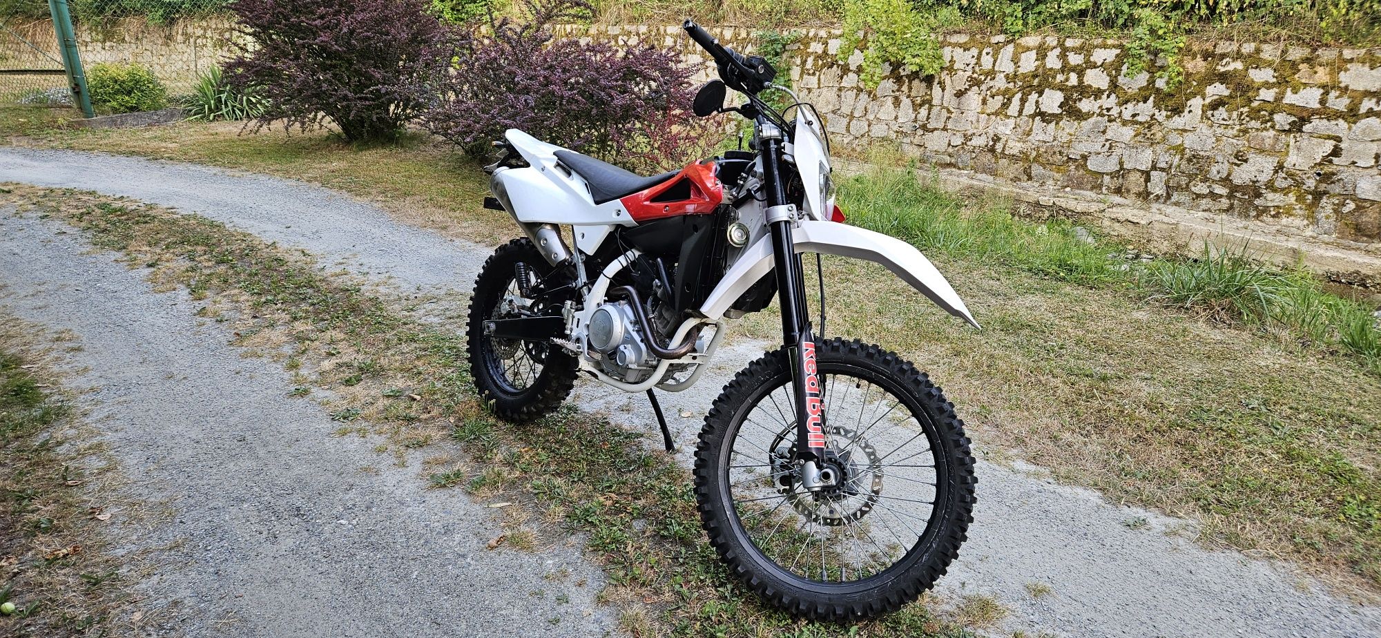 Enduro cross Husqvarna TE 125 4T yamaha WR
