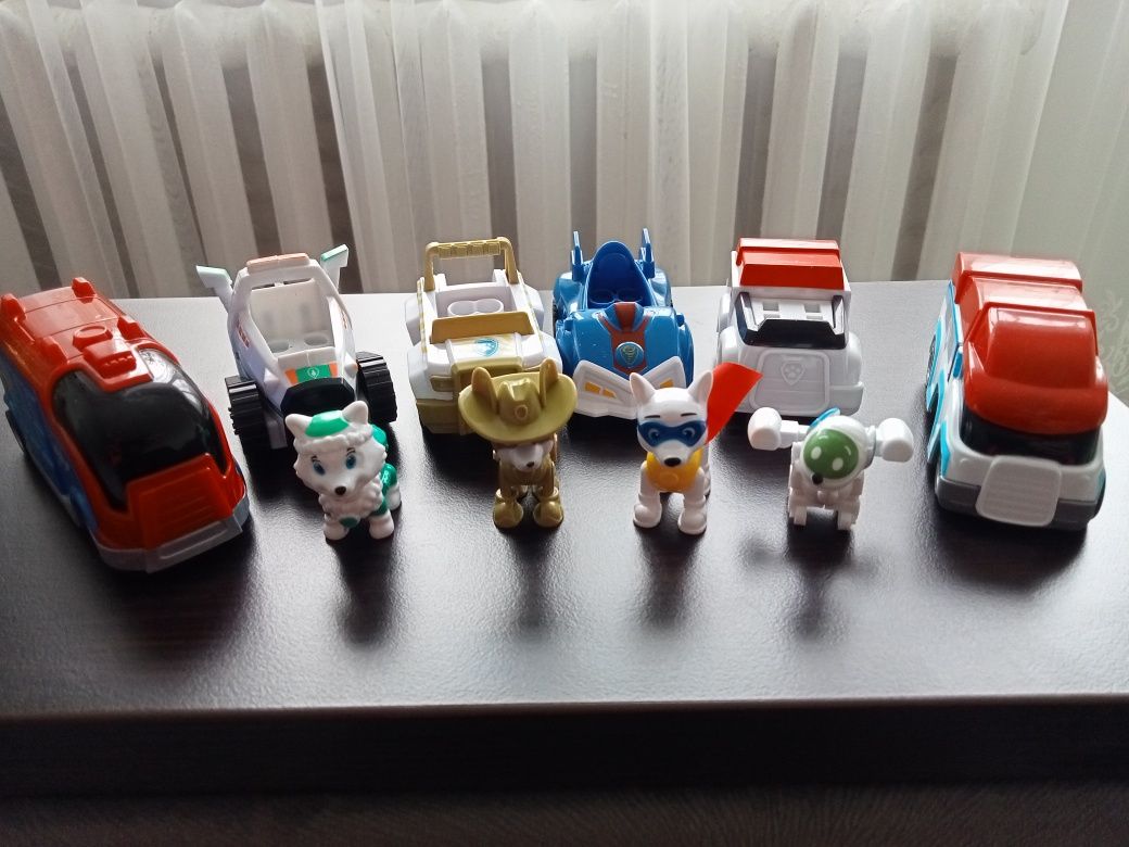 Машинки з героями мультсеріалу Щенячий патруль