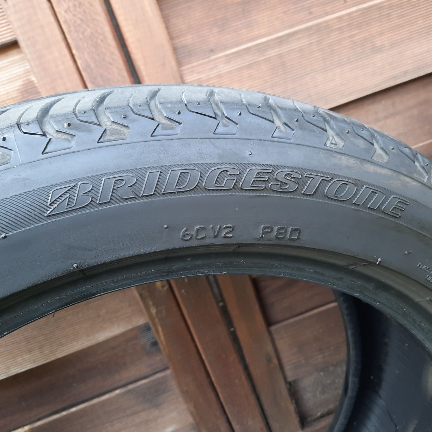 Bridgestone 215/50 R18