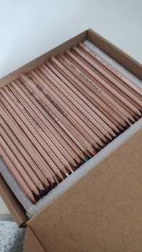 Vendo conjunto de 120 lápis 100% madeira FSC - NOVO