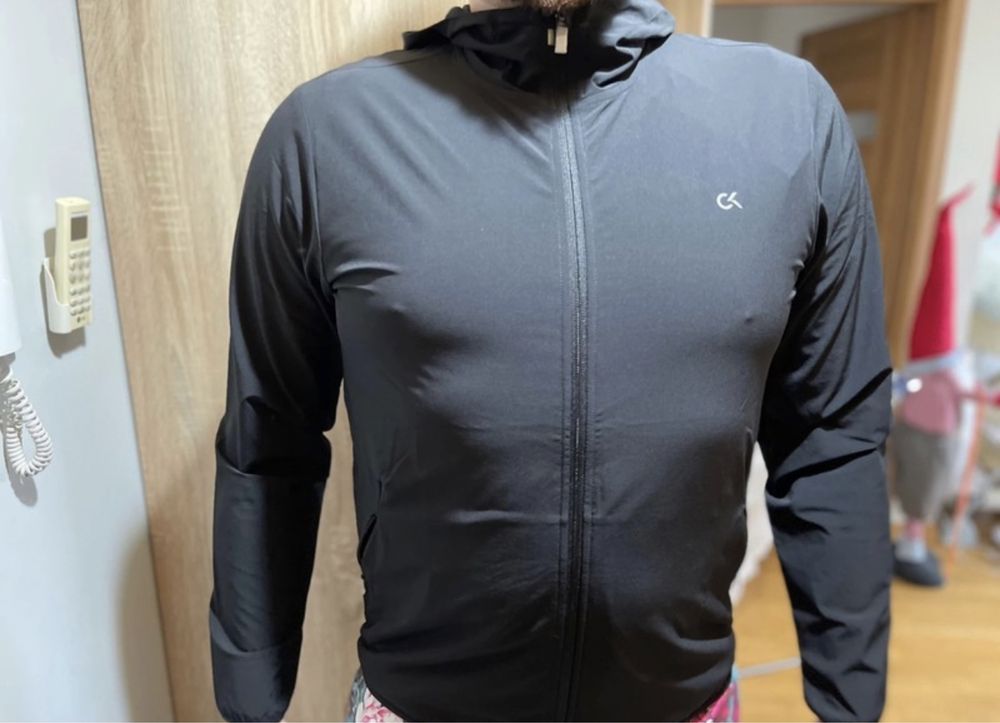 Calvin Klein kurtka do biegania męska L
