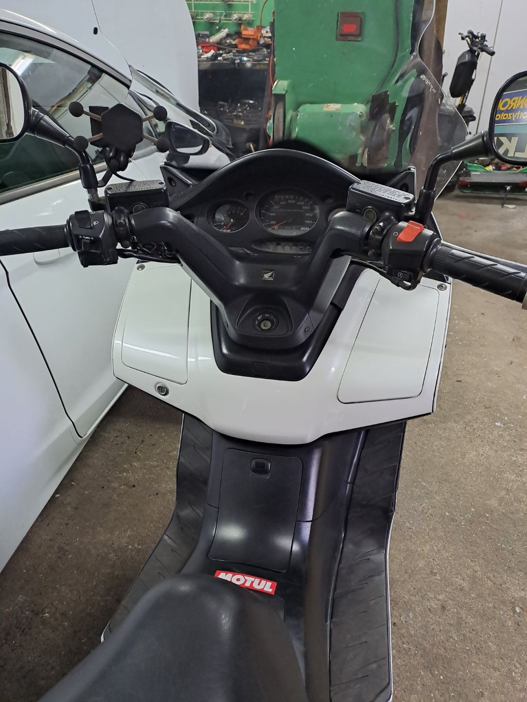 Honda Silver Wing 600