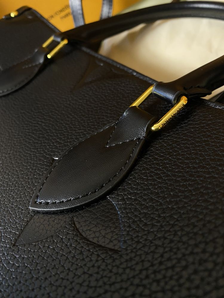 Louis Vuitton On The Go MM Black