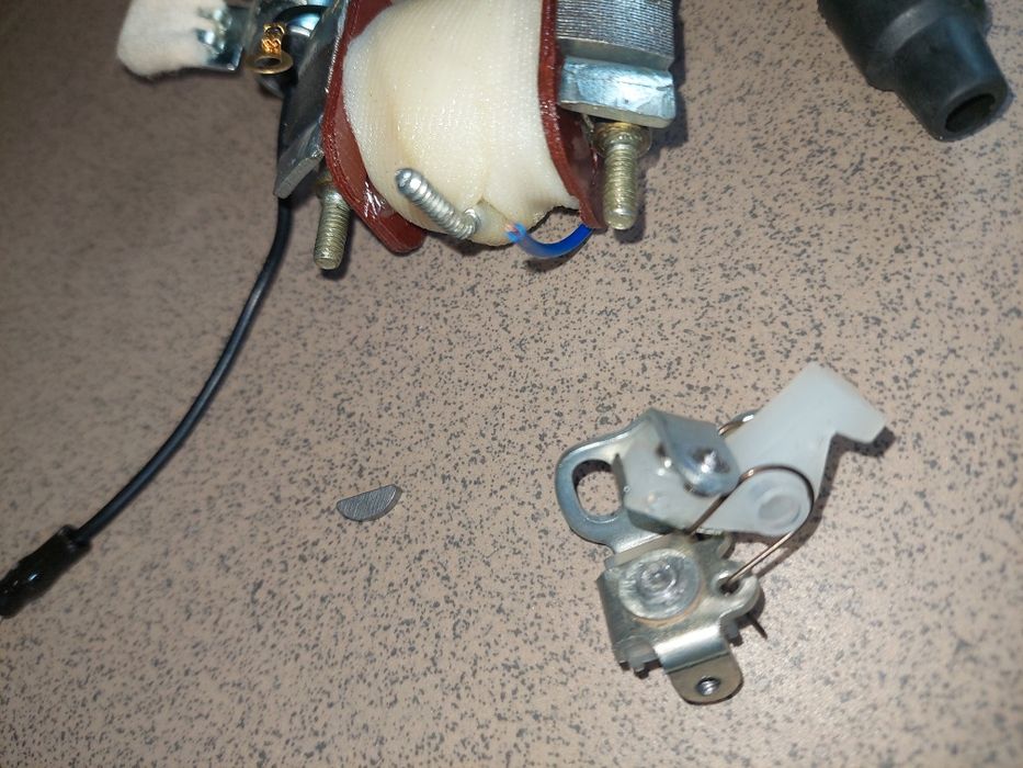 Nowy zestaw naprawczy iskrownika zapłonu Romet motorynka komar ogar pl