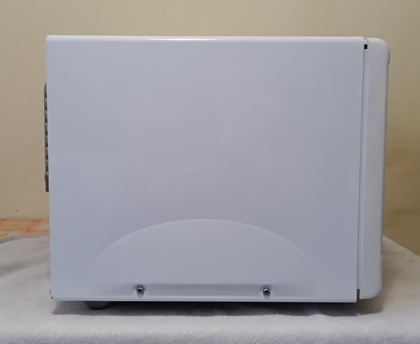 Микроволновка Delonghi