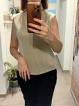 Elegancka bluzka bez rękawów top z dzianiny z połyskiem 38/40
