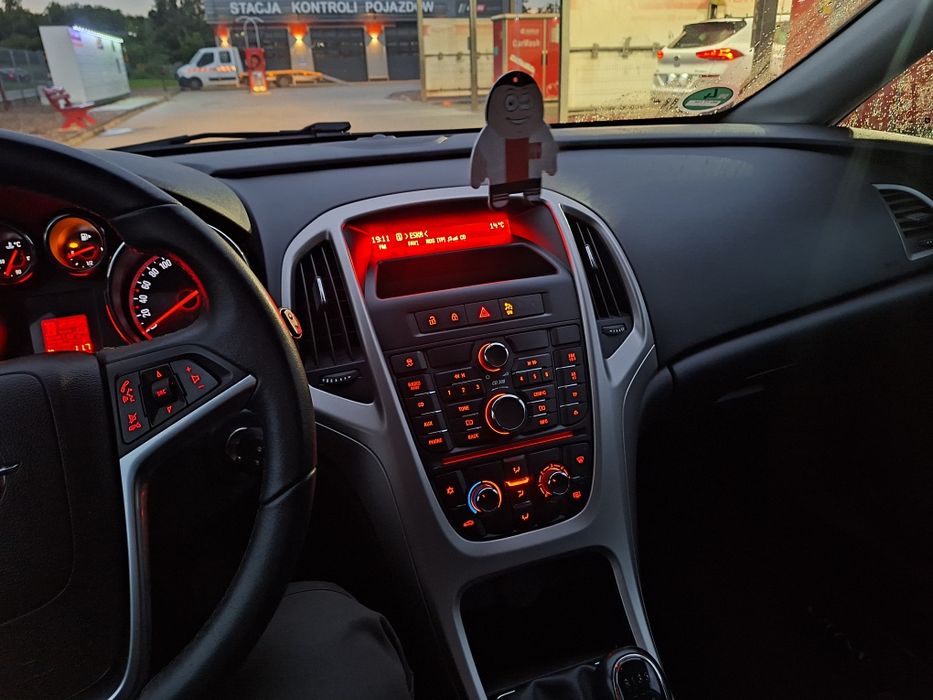 Opel Astra J 1.6 2011 ***Z Niemiec***
