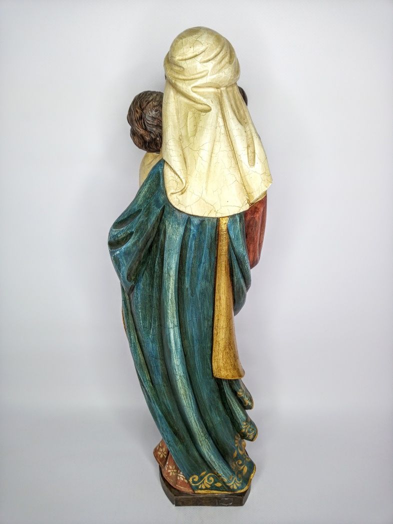 Drewniana figura