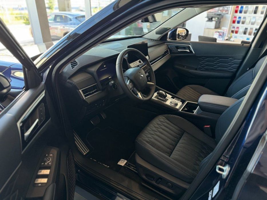 Mitsubishi Outlander Instyle, 2025r.