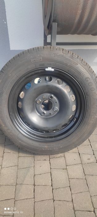 Opony letnie Goodyear z felgami R14/175/65