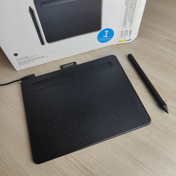Графічний планшет WACOM Intuos S Black