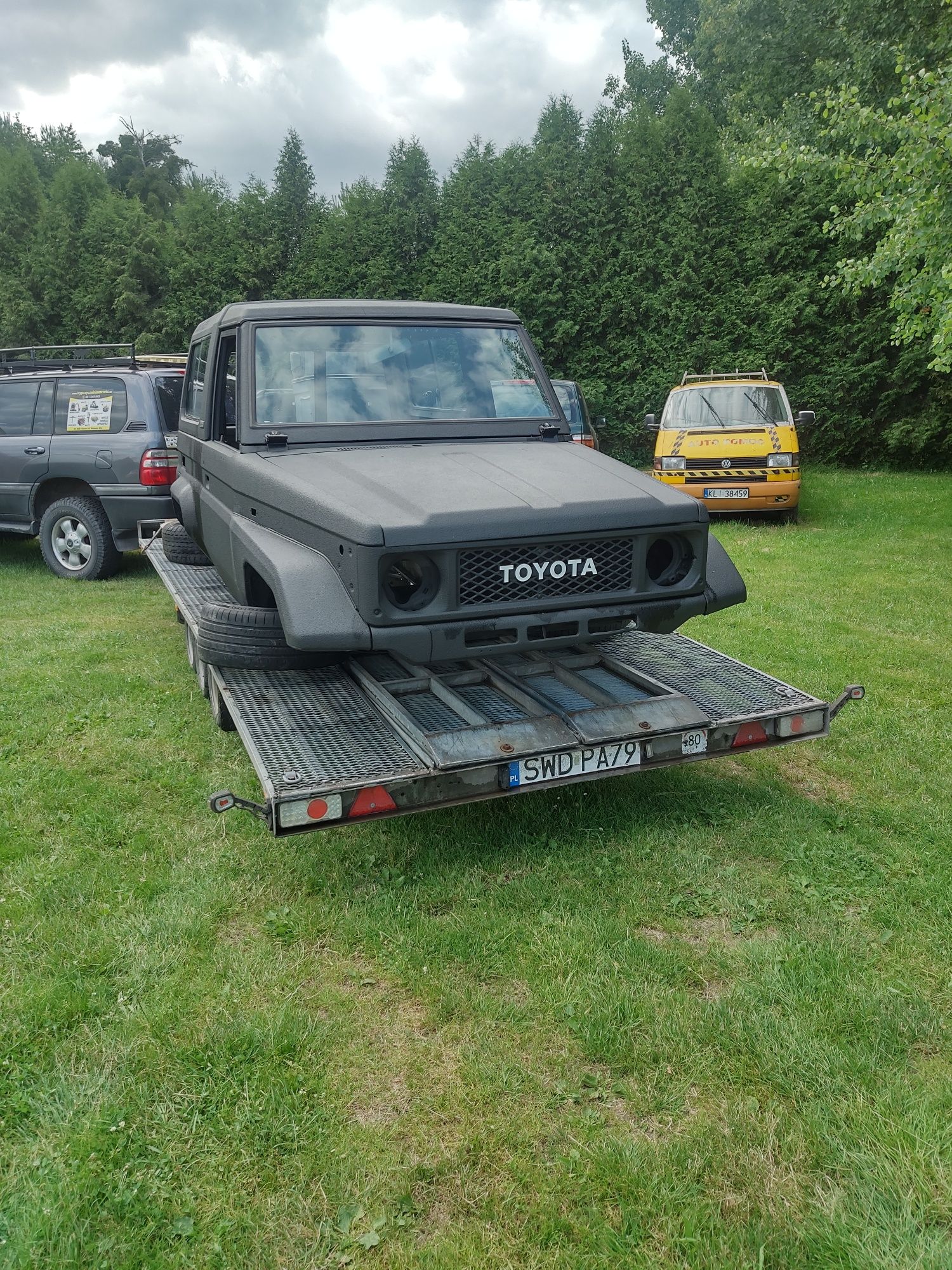 Karoseria Toyota Land Cruiser