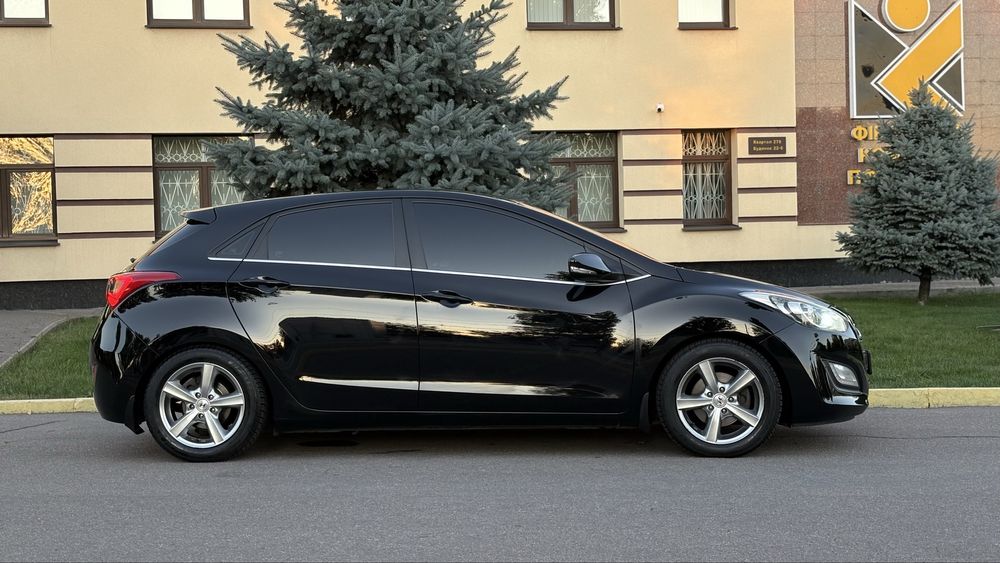 Hyundai i30 1.6MPI Дуже Гарна Офіціал!