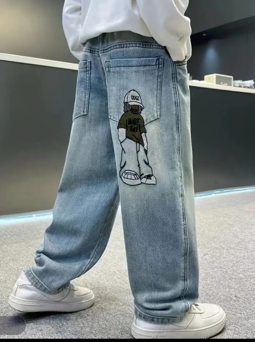 Модные джинсы на мальчика 120 см