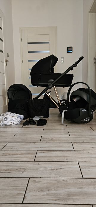 Wózek Roan Ivi w zestawie 2w1 lub 3w1 z fotelikiem Cybex