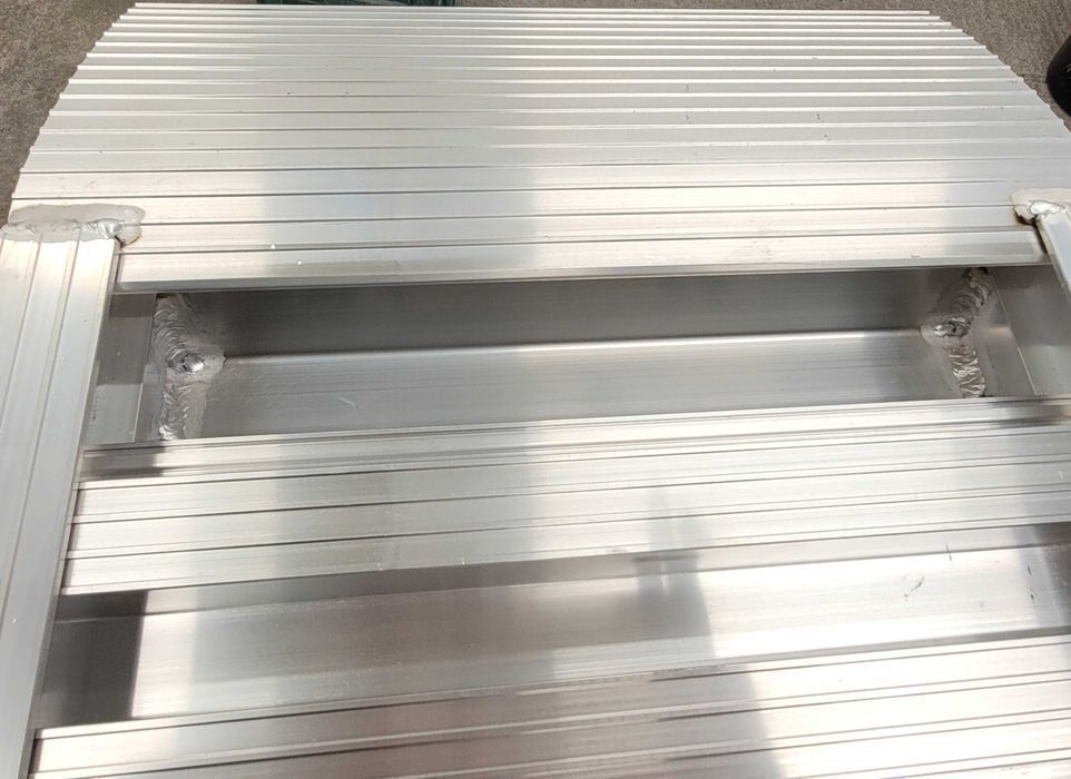 ALTRAP najazdy aluminiowe - produkcja na precyzyjny wymiar