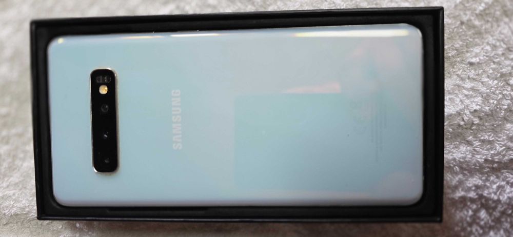 Samsung S10 plus (como novo)
