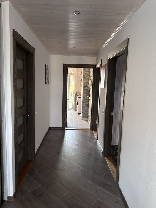 Продаж 2 будинків в мальовничому Свидівку з ремонтом та лазнею