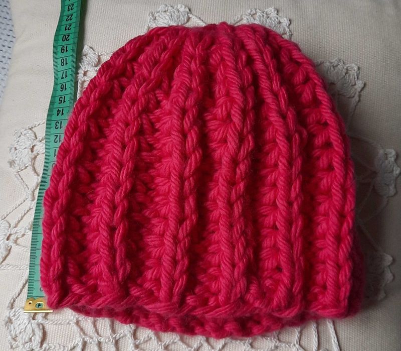 J.nowa cudna fuksja gruba ciepła czapka wełniana warkocze różowa XS S