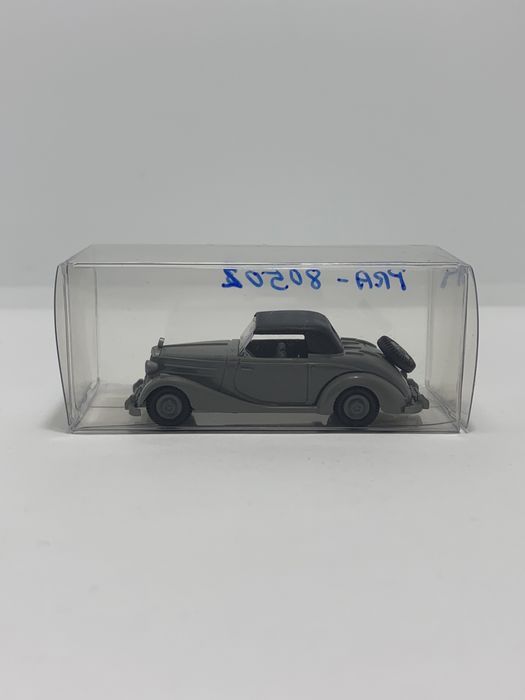 Mercedes 170 S da Praliné escala H0 1/87