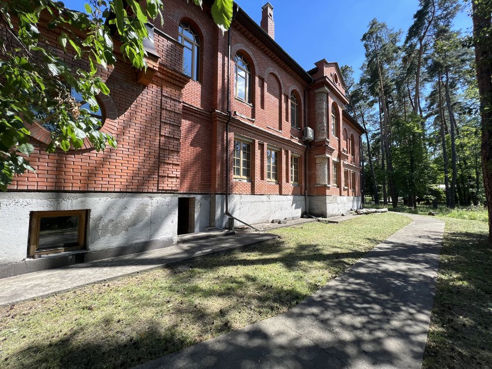 Продажа .Таценки, Домовлодения 280 соток леса, выход в реку Стугна.
