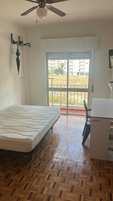 Quartos Mobilados para Arrendamento em Faro mínimo 6 meses