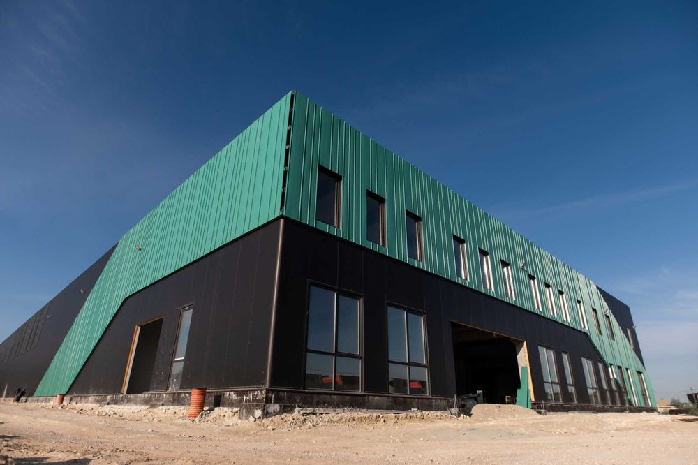 Виробниче приміщення з кран-балкою 1 449 м² у Львові, Залізничний р-н