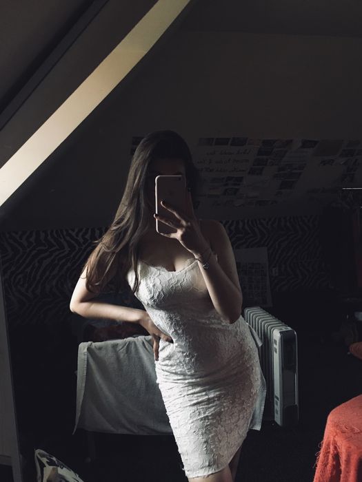 koronkowa sukienka missguided na chrzest wesele impreze mini dopasowan