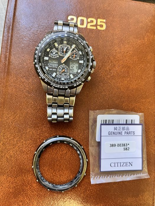 Zegarek citizen skyhawk tytan