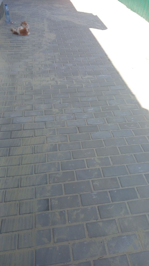 Укладання тротуарної плитки Укладка тротуарной плитки Тротуарна плитка