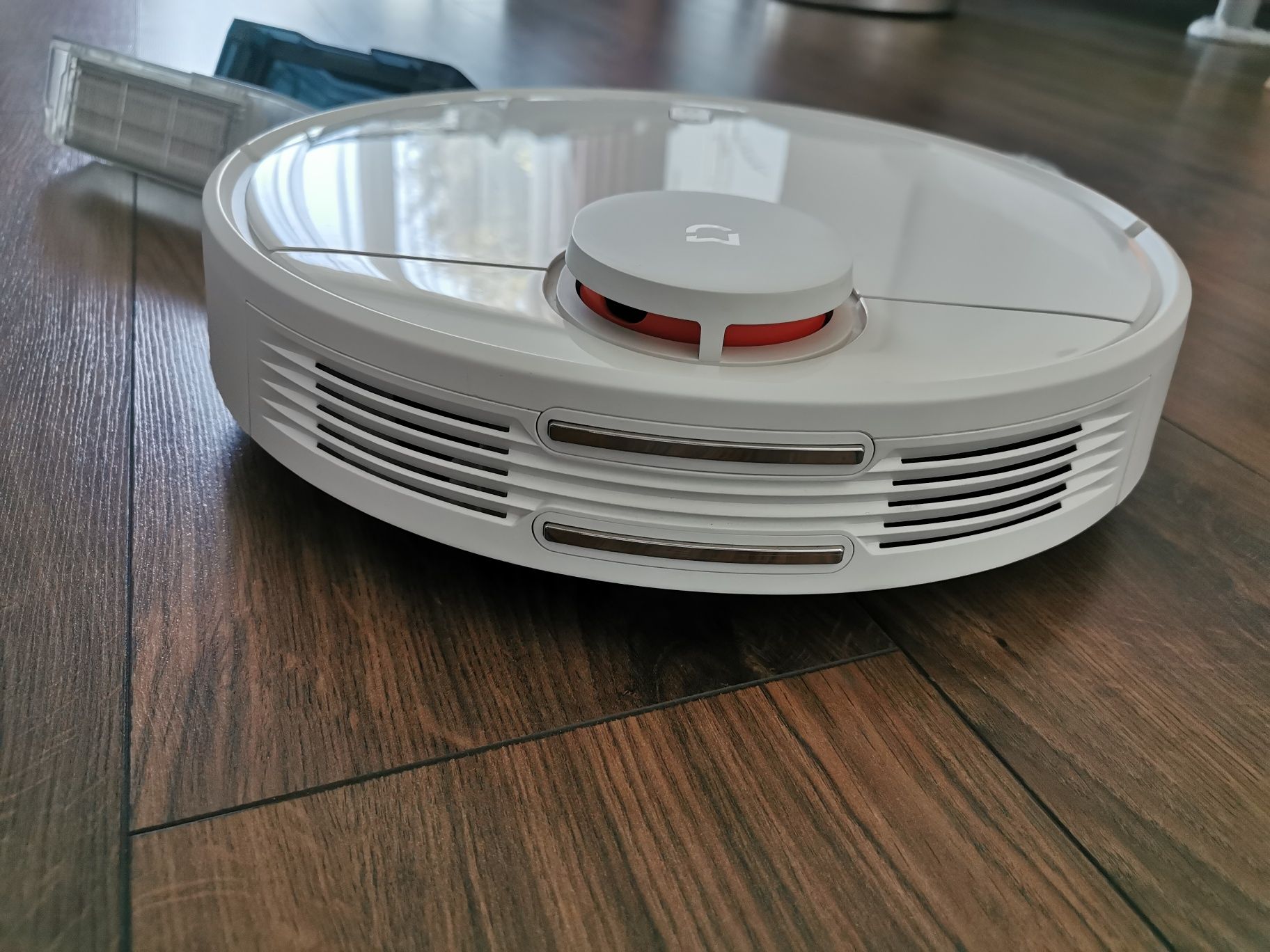 Robot sprzątający Xiaomi Mi Robot Vacuum Mop Pro - mopowanie