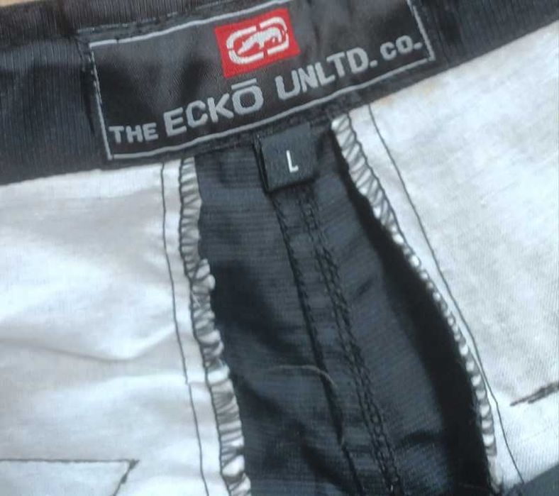 The Ecko Unltd sportowe spodnie szorstki cienki chropowaty poliester L