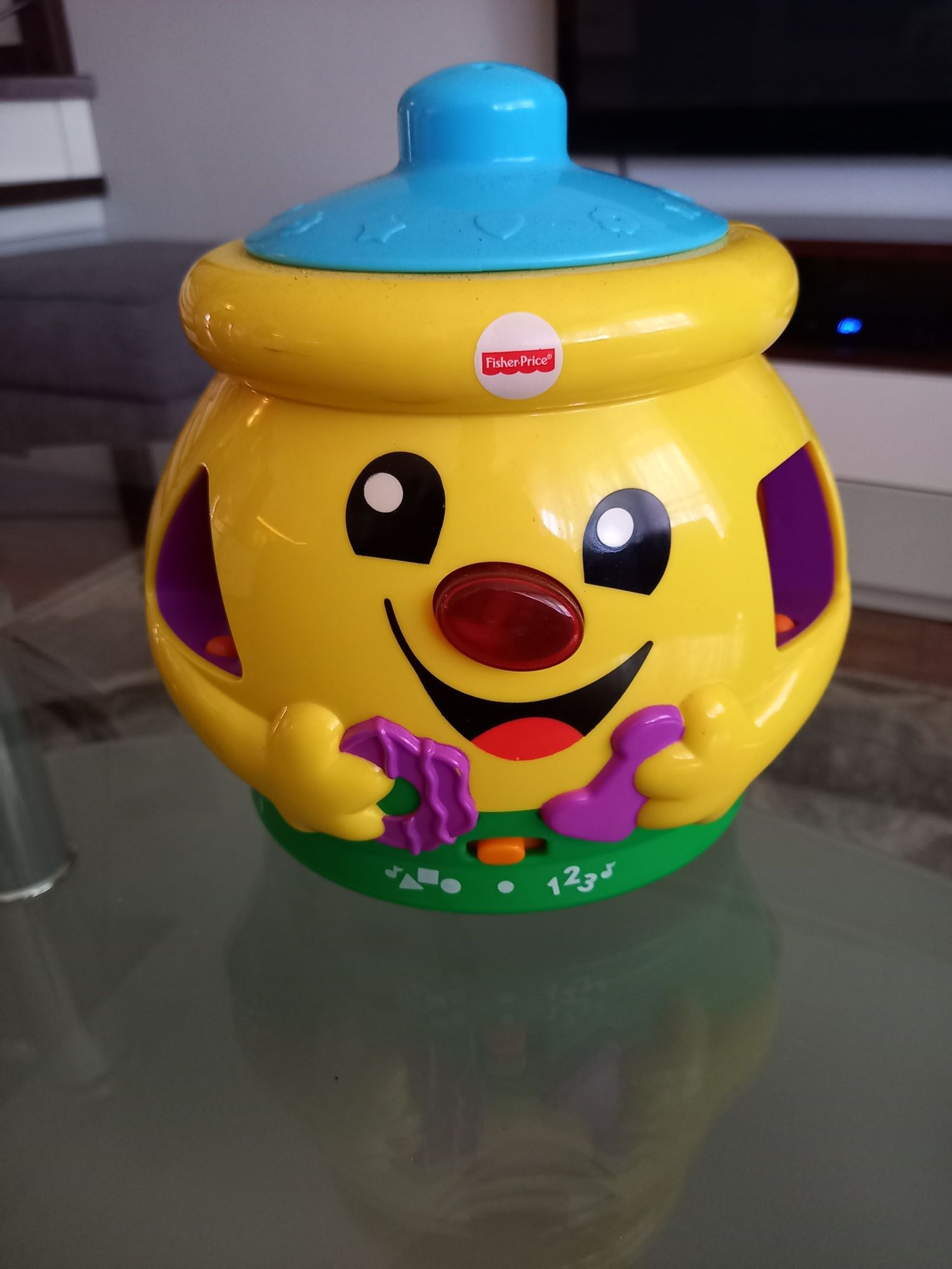 Zabawka garnek kształty od Fisher price