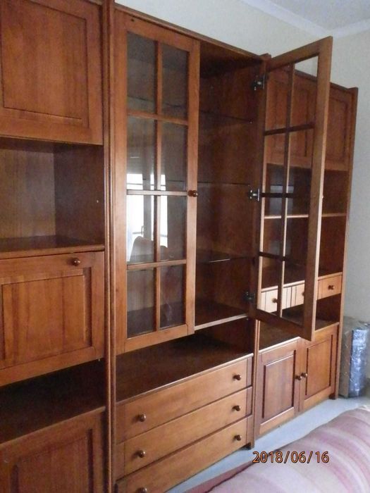 Estante para sala de jantar