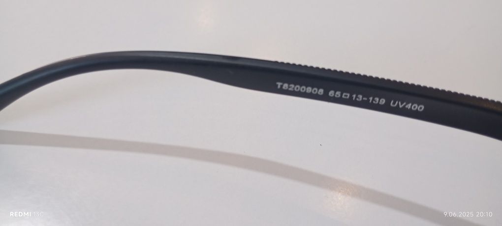 Na plaże okulary przeciwsłoneczne Ray ban