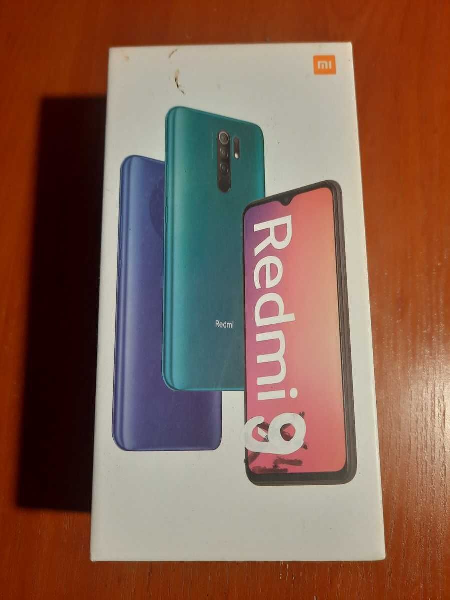 Xiaomi REDMI 9, etui, pudełko - uszkodzone.