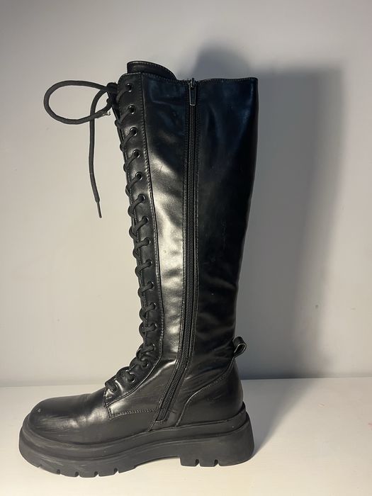 Wysokie buty damskie